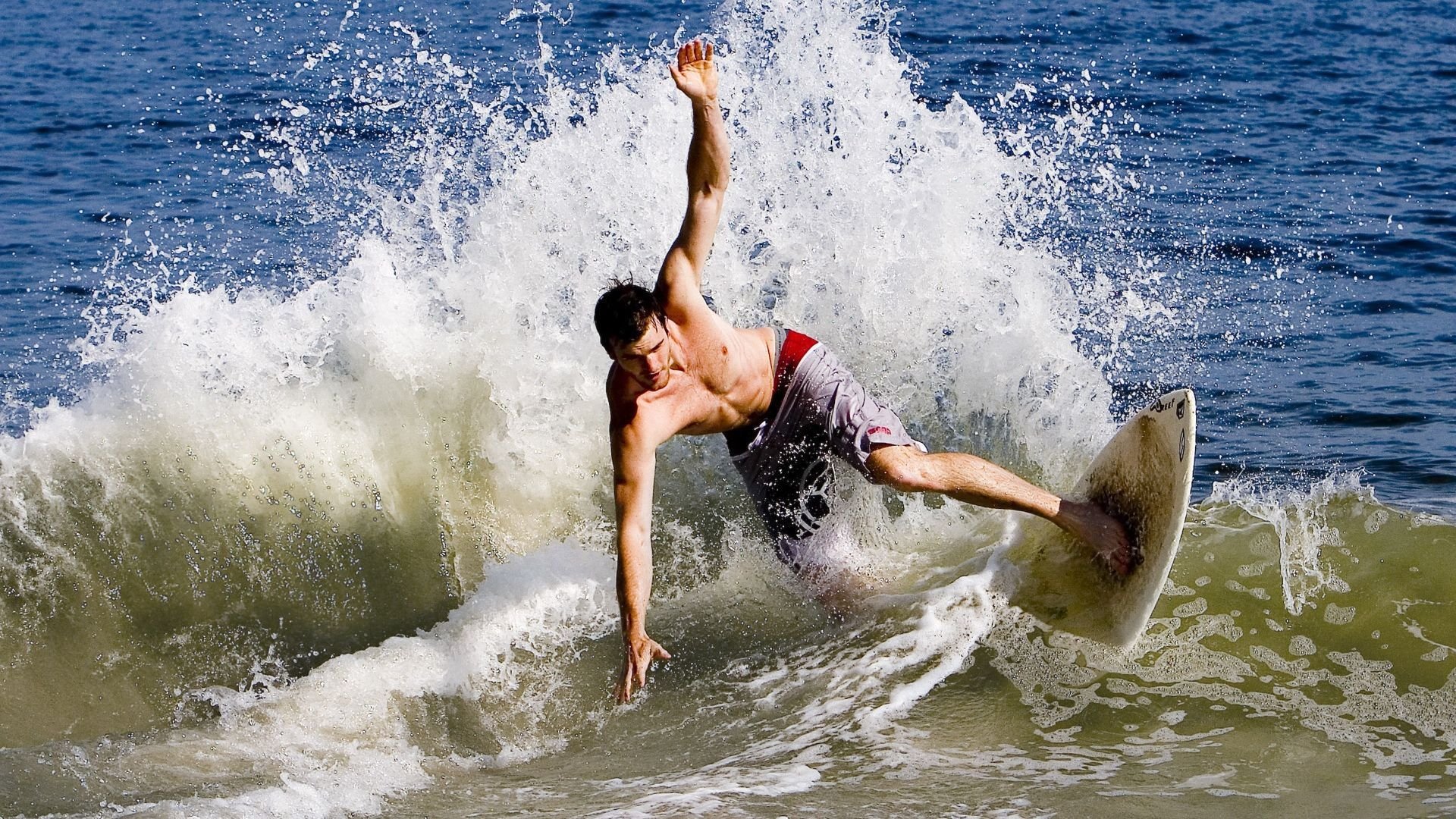 赛后搞笑合集：球员的“奇葩”花絮，球员搞笑图片